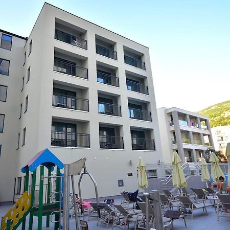 Brand New ! Seaside Apt With Poolview & Parking Budva Dış mekan fotoğraf