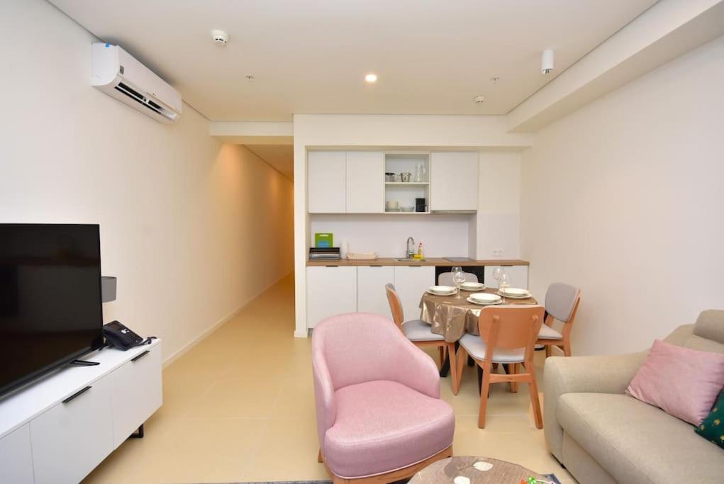 Brand New ! Seaside Apt With Poolview & Parking Budva Dış mekan fotoğraf