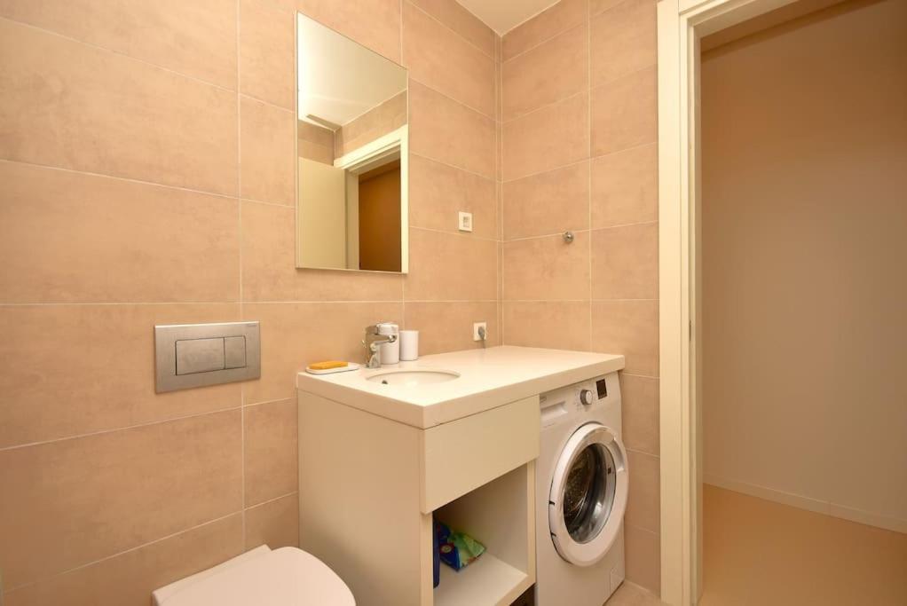 Brand New ! Seaside Apt With Poolview & Parking Budva Dış mekan fotoğraf